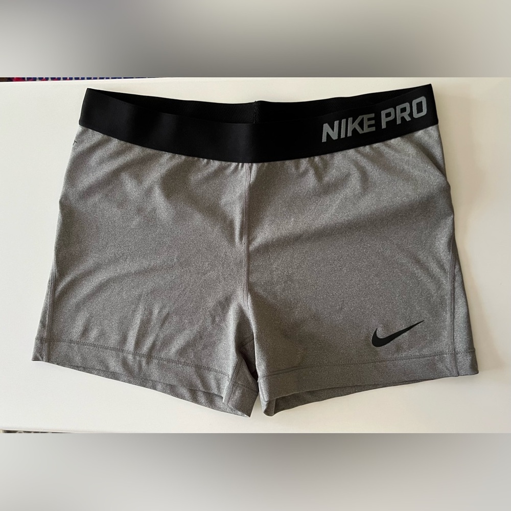 Nike pro workout shorts